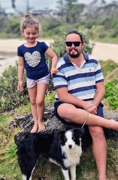 Daniel Smale and Family, the team behind WandWeb