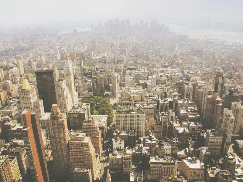 Cover illustration for How to find replacement Shopify products on AliExpress using Oberlo